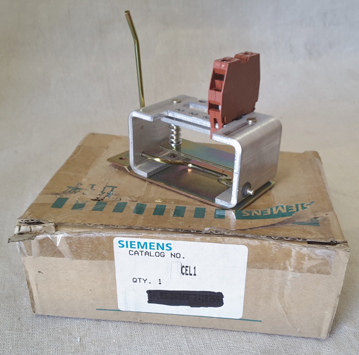 CEL1
